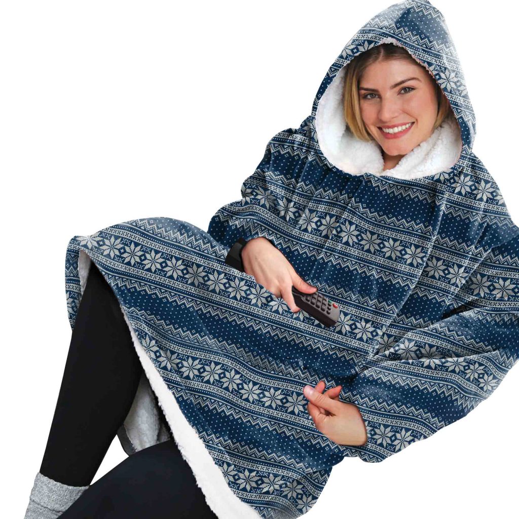 Huggle_Hoodie_Blue_Nordic_2138224_zm_c2ec7bbb-a39d-41cf-b8b9-070a07091959